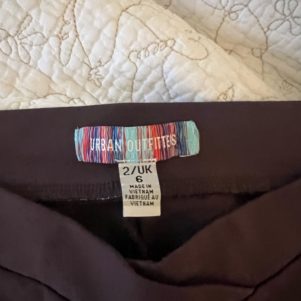 Urban outfitters plum pants size 6